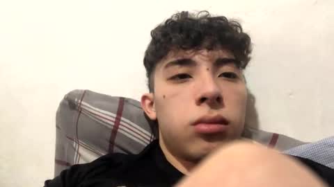 ramiroo2312 online show from October 27, 7:49 pm