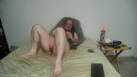 rando1235 online show from April 9, 5:16 am