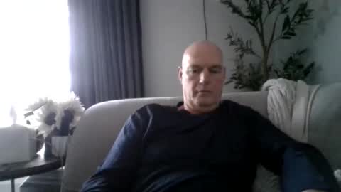 Snapshot of ravchat chatting on October 28, 10:01 pm ravchat online show from October 28, 10:01 pm