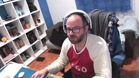 ravingr3d3 online show from December 2, 12:47 am