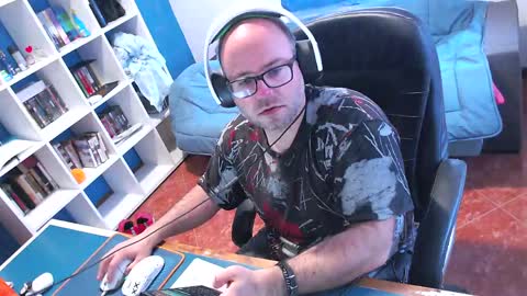 ravingr3d3 online show from April 2, 3:20 pm