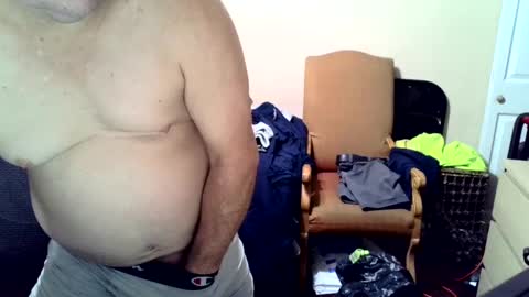 raymanjr52 online show from February 13, 8:27 am