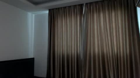 razorramon13 online show from November 27, 9:02 am