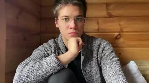 AliceEve online show from October 12, 1:38 pm