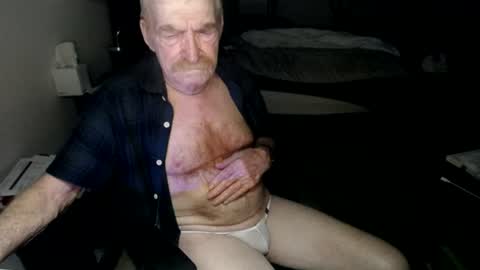 Red online show from July 2, 3:56 am