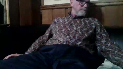 redfox60010 online show from January 17, 7:00 am