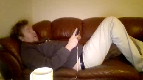 redlols online show from October 16, 3:03 am