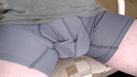 Max online show from January 4, 7:23 pm