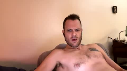 Reed Thomas online show from December 23, 3:26 am