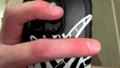 Snapshot of reggiemachete chatting on October 10, 3:44 am reggiemachete online show from October 10, 3:44 am