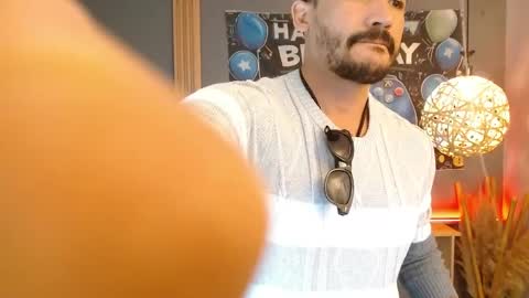   REIKO  online show from April 10, 3:19 pm