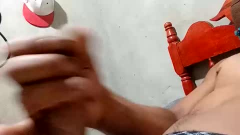 Snapshot of relax1160 chatting on October 16, 6:32 am relax1160 online show from October 16, 6:32 am