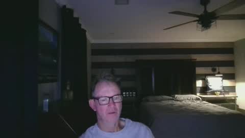 ren_and_stempie online show from September 14, 12:45 am