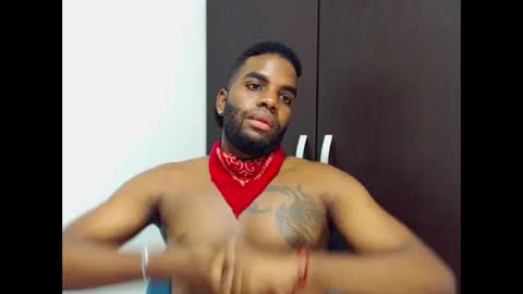 Snapshot of rene_hotman chatting on October 25, 12:34 am Rene online show from October 25, 12:34 am