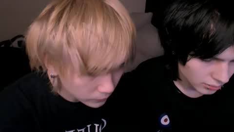 rennuts online show from February 3, 2:09 am