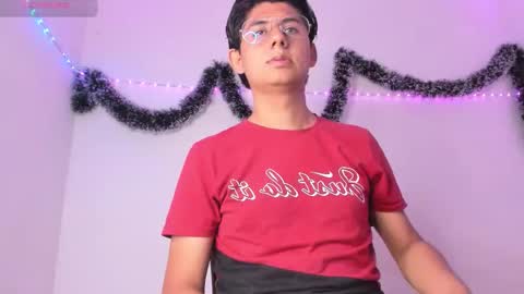 reylatino24 online show from January 12, 11:09 pm