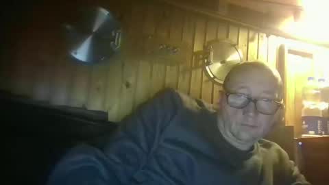 Joe online show from April 3, 6:04 pm