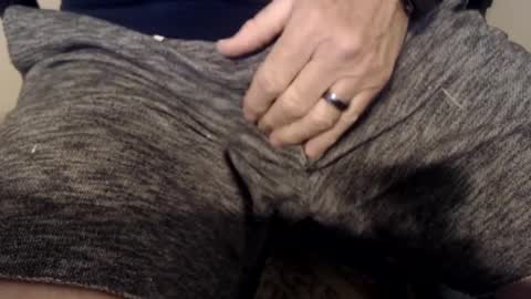 Snapshot of rh1429 chatting on January 9, 1:45 pm Trae online show from January 9, 1:45 pm