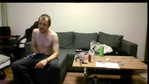 ricciardio online show from February 6, 12:07 am