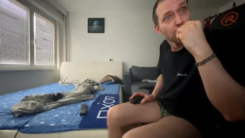 ricciardio online show from December 22, 9:39 am