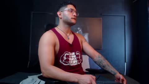 Ricardo online show from December 16, 3:19 pm