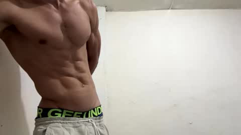 rickcumhot13 online show from November 16, 8:55 pm