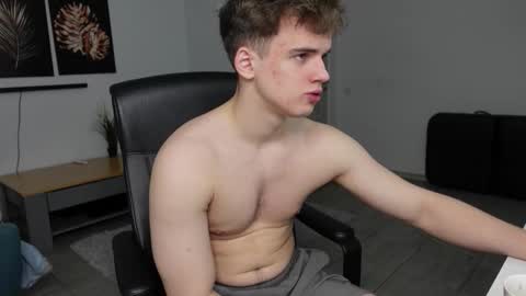 RICKY BECKO online show from November 5, 3:03 pm