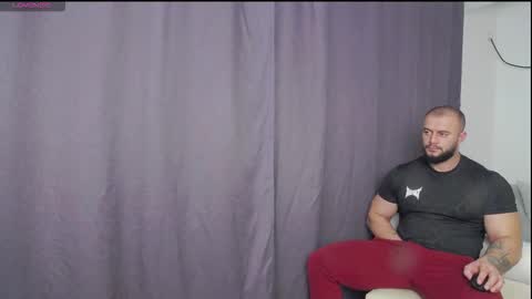 rickymiami1 online show from December 15, 6:38 pm