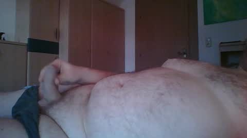 Snapshot of riemen78 chatting on December 26, 6:41 am riemen78 online show from December 26, 6:41 am