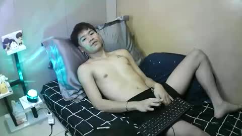 riiichie12 online show from February 17, 6:40 pm