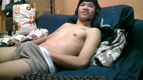 riiichie12 online show from September 8, 5:45 pm