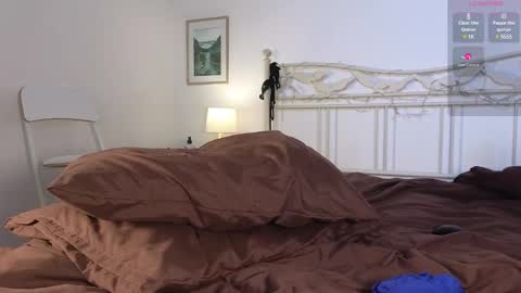 WhyYouSm1Le online show from January 15, 11:00 am