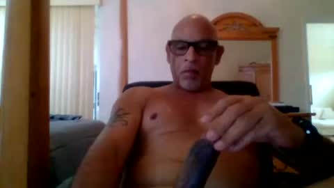 Snapshot of rionel chatting on January 23, 5:52 pm RioNel online show from January 23, 5:52 pm