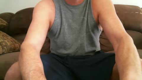 Snapshot of roadhouse122 chatting on January 20, 4:12 pm roadhouse122 online show from January 20, 4:12 pm