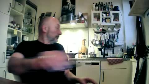 roadrunnerger online show from March 9, 5:28 pm