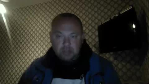 rob18997 online show from February 12, 6:25 pm