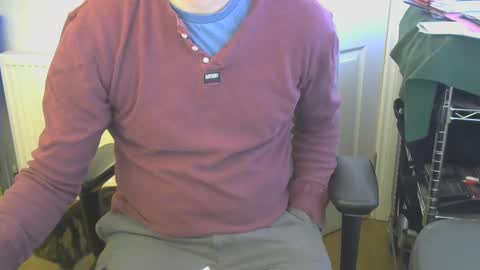 Snapshot of rob3616 chatting on February 9, 8:11 am rob3616 online show from February 9, 8:11 am