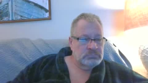 rob872217 online show from December 22, 9:33 am