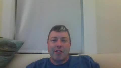 rob_bower_guy online show from December 21, 3:25 am