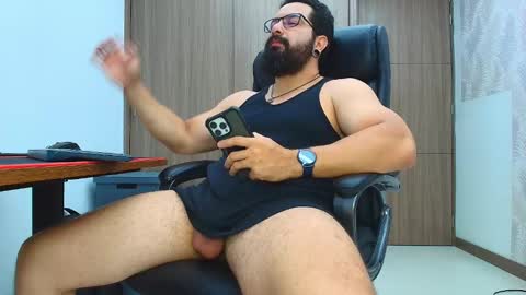 Robby online show from March 27, 6:06 am