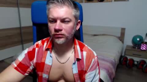 robbyshawz online show from February 14, 8:31 am