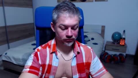 robbyshawz online show from January 10, 7:23 am