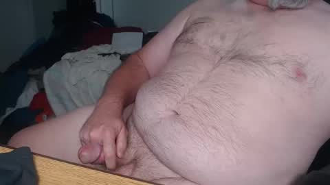 Snapshot of robert9955 chatting on October 18, 9:20 pm Robert9955 online show from October 18, 9:20 pm