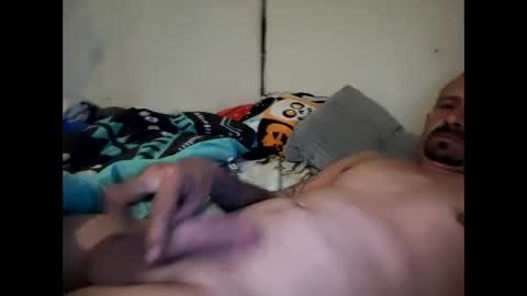 robertsaiz4200 online show from February 2, 2:36 pm