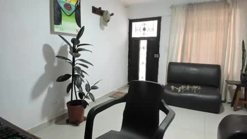 roberx_12 online show from April 11, 8:56 pm