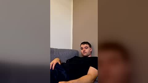 robi2005uns online show from July 2, 10:10 am