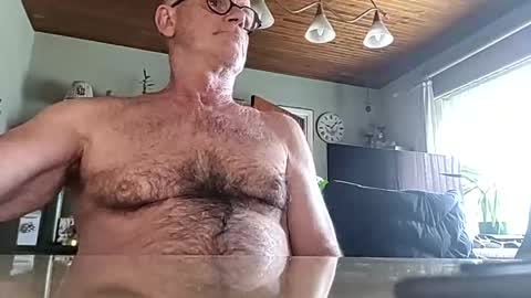 robke1966 online show from February 21, 8:04 am