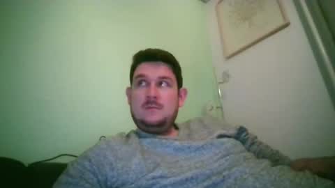 Robin online show from February 22, 10:33 pm