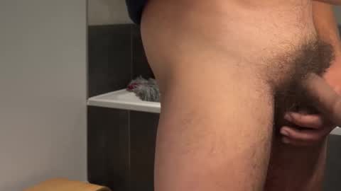 Snapshot of robwhites_uk chatting on September 8, 5:34 pm Rob online show from September 8, 5:34 pm