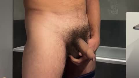 Snapshot of robwhites_uk chatting on September 26, 3:43 pm Rob online show from September 26, 3:43 pm